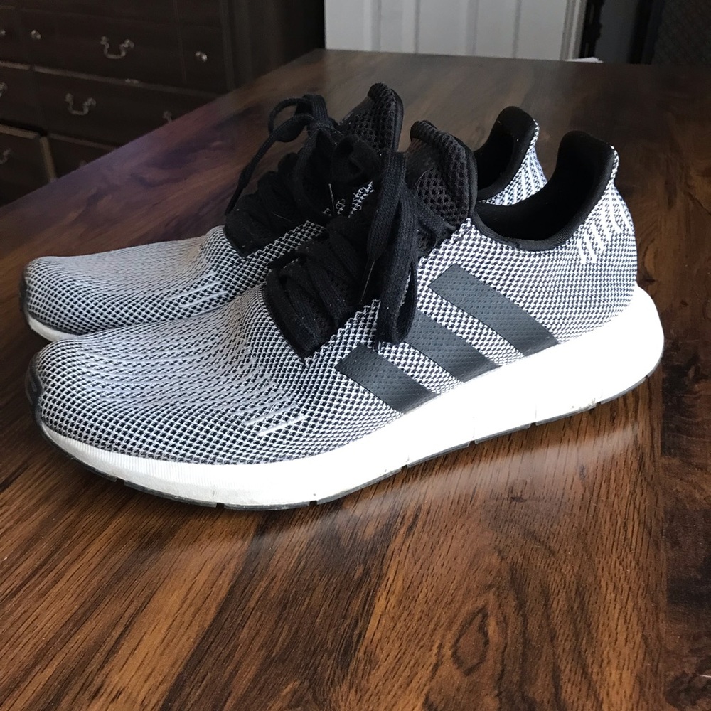 Men’s adidas swift size 12